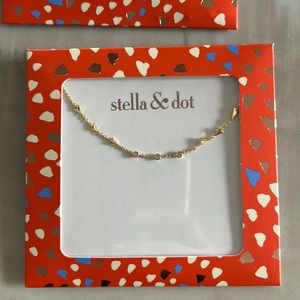Brand new Stella and dot celestial gold choker
